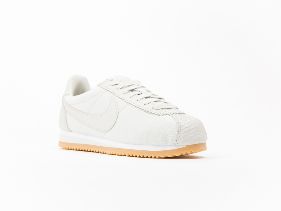 nike classic cortez light bone