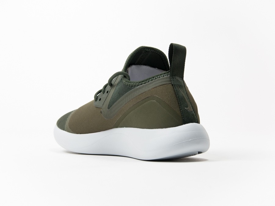 Disminución multitud tapa Nike Lunarcharge Essential Green - 923619-301 - TheSneakerOne