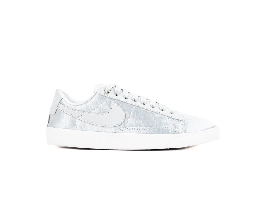 nike blazer women