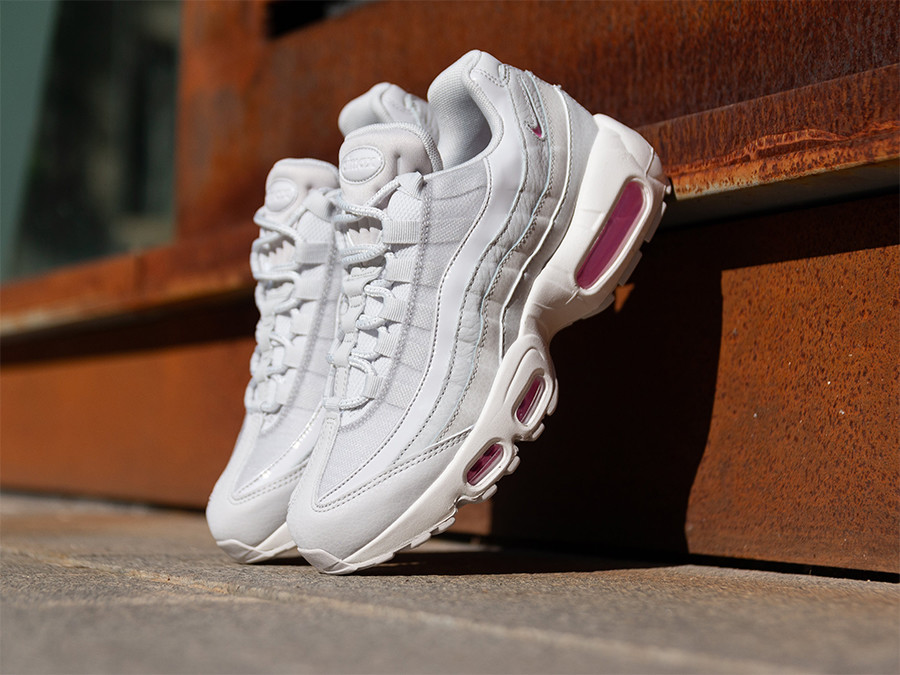 air max 95 psychic pink