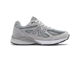 NEW BALANCE  MADE IN USA M990 V4...