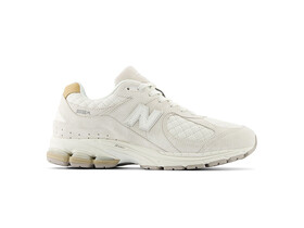 NEW BALANCE 2002R QUILETED CREAM