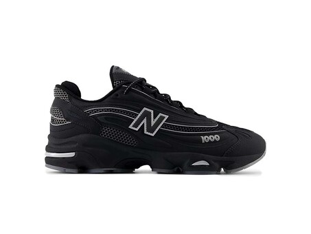 NEW BALANCE 1000 LUNAR PACK BLACK