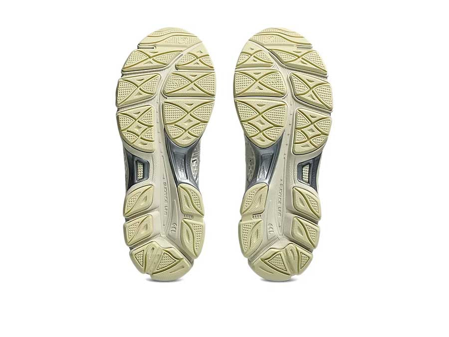 Asics Gel-Cumulus 16 Cream Pure Silver