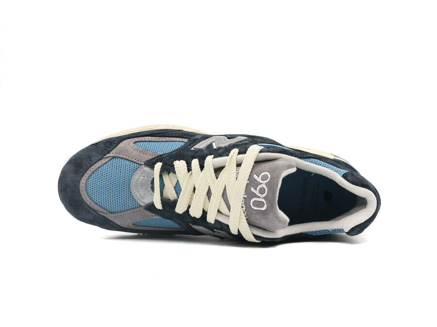 NEW BALANCE 990 V2 MADE IN USA NAVY