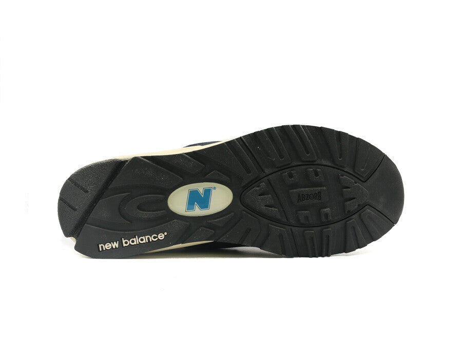 NEW BALANCE 990 V2 MADE IN USA NAVY