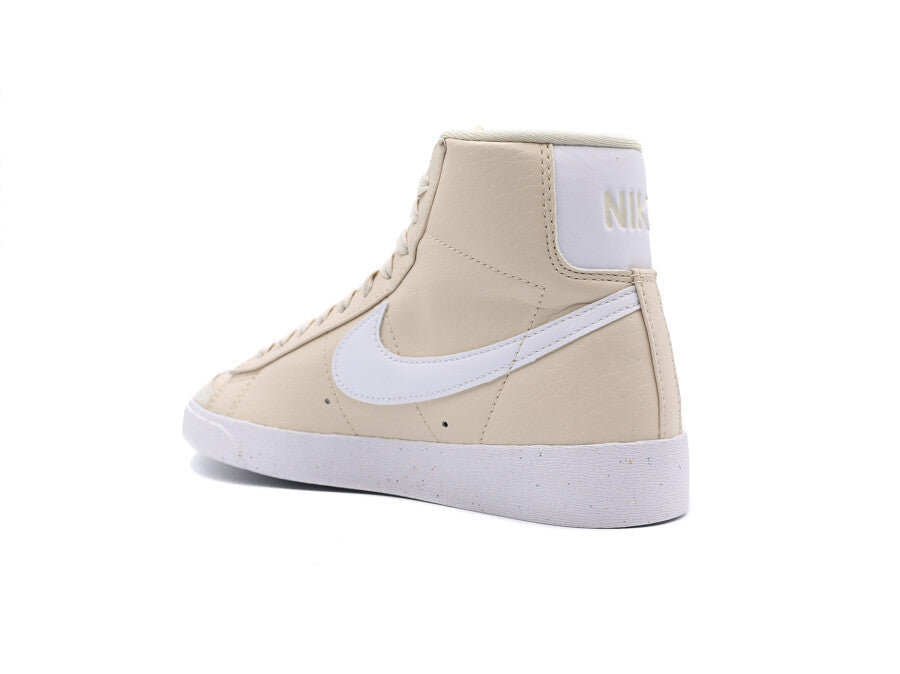 NIKE BLAZER MID 77 NEXT NATURE LT OREWOOD BRN  - W