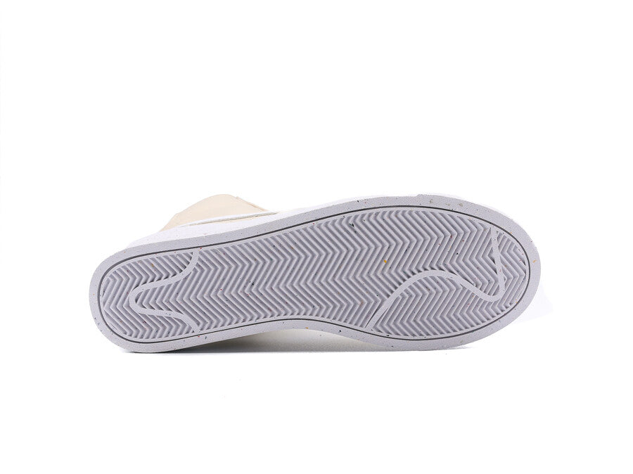 NIKE BLAZER MID 77 NEXT NATURE LT OREWOOD BRN  - W