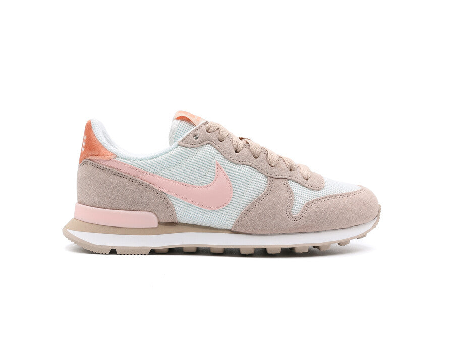 NIKE INTERNATIONALIST SUMMIT WHITE