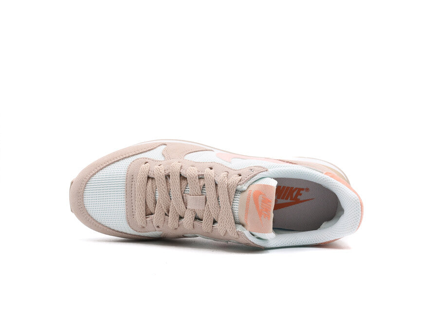 NIKE INTERNATIONALIST SUMMIT WHITE