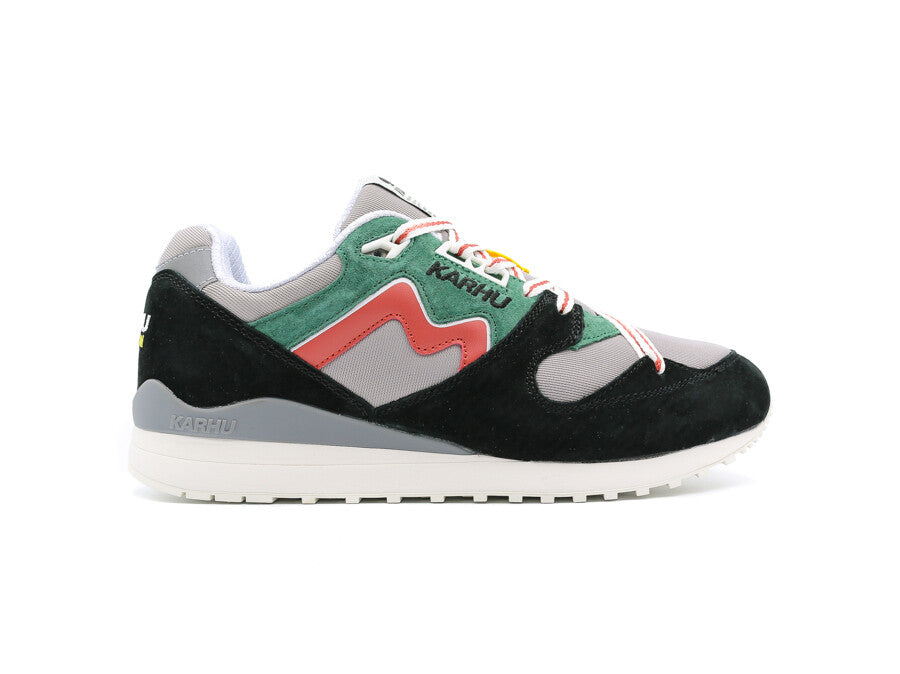 KARHU SYNCHRON CLASSIC JET BLACK  HOT SAUCE