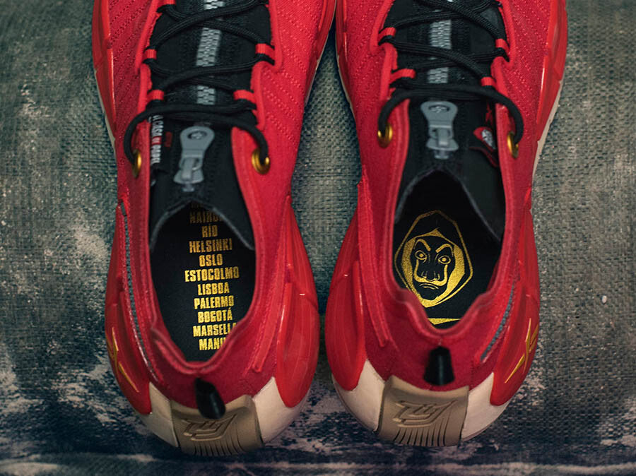 REEBOK ZIG KINETICA II LA CASA DE PAPEL