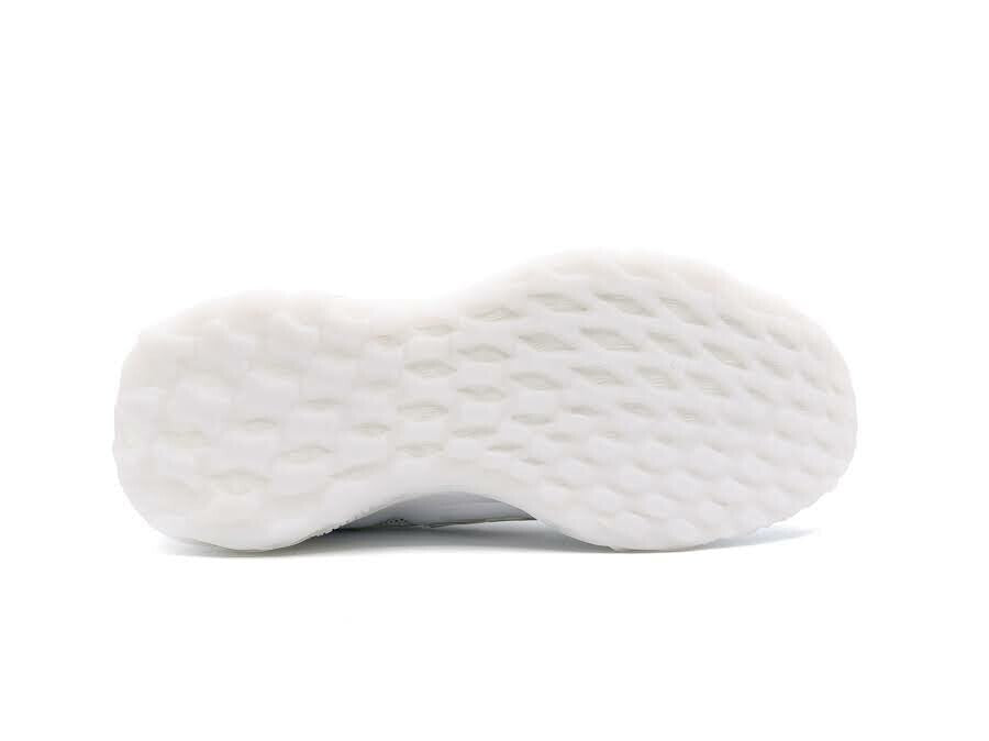 ADIDAS WEB BOOST WHITE GREY