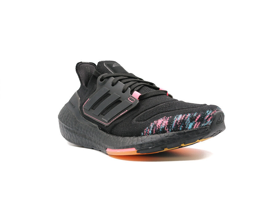 ADIDAS ULTRABOOST 22 W BLACK PINK