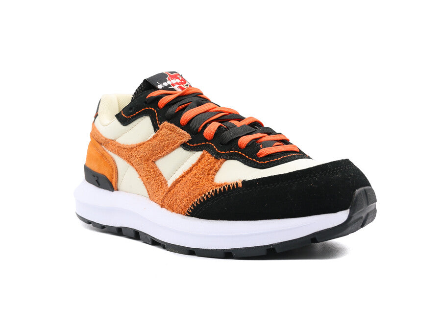 DIADORA KMARO HALLOWEEN BLACK GOLDEN