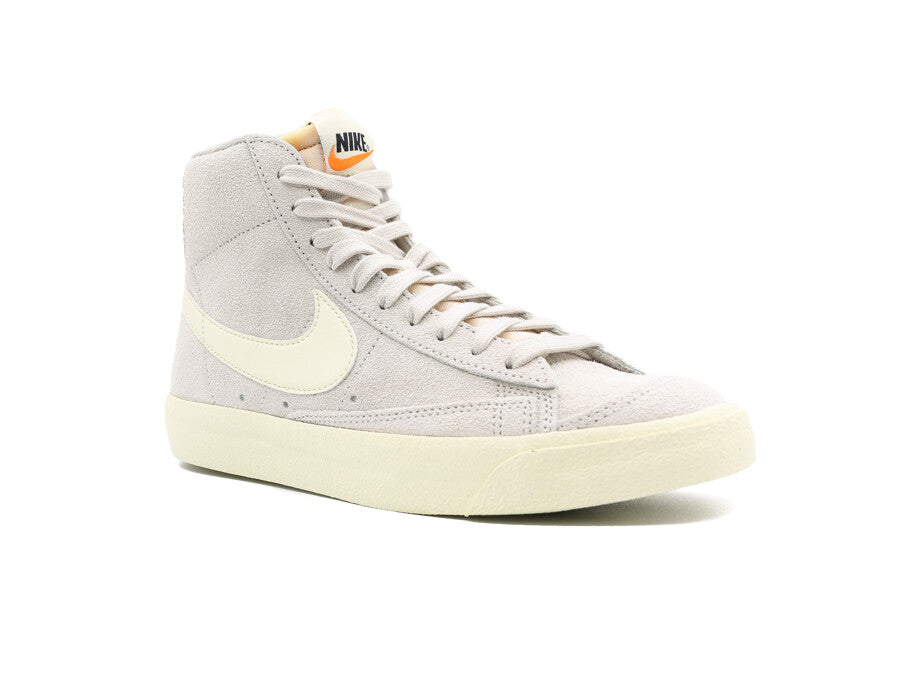 NIKE BLAZER MID 77 PREMIUM LIGHT BONE