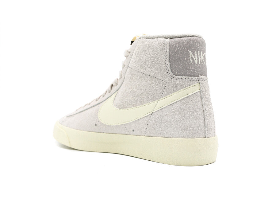 NIKE BLAZER MID 77 PREMIUM LIGHT BONE