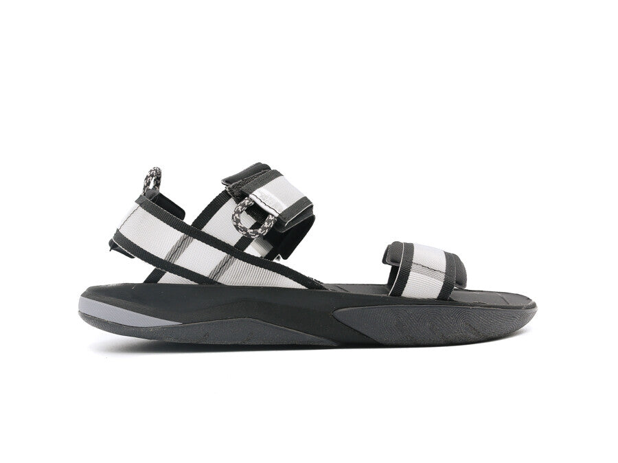 THE NORTH FACE SKEENA SPORT SANDAL BLACK