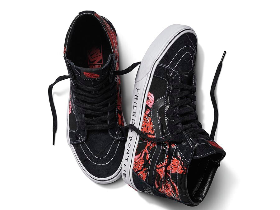 STRANGER THINGS X VANS SK8-HI REISSUE BLACK RED