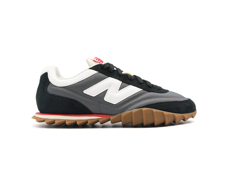NEW BALANCE RC30 BLACK