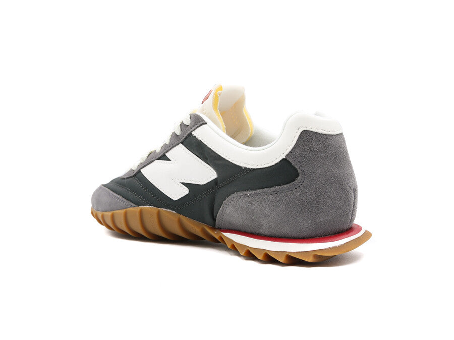 NEW BALANCE RC30 CASTLEROCK