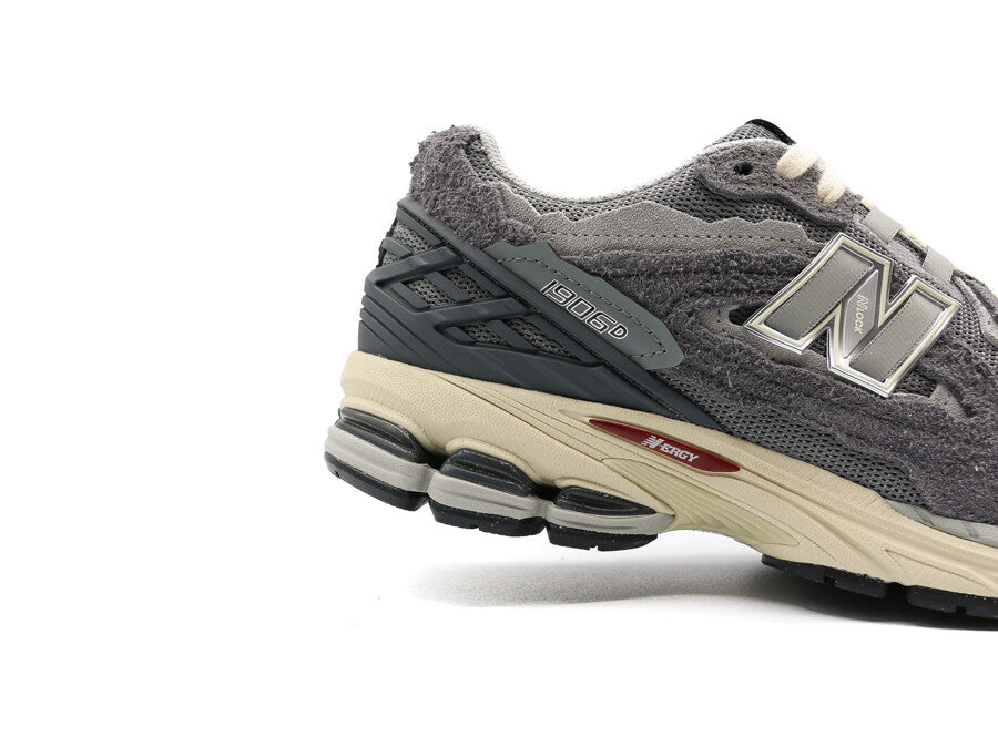NEW BALANCE 1906R CASTLEROCK