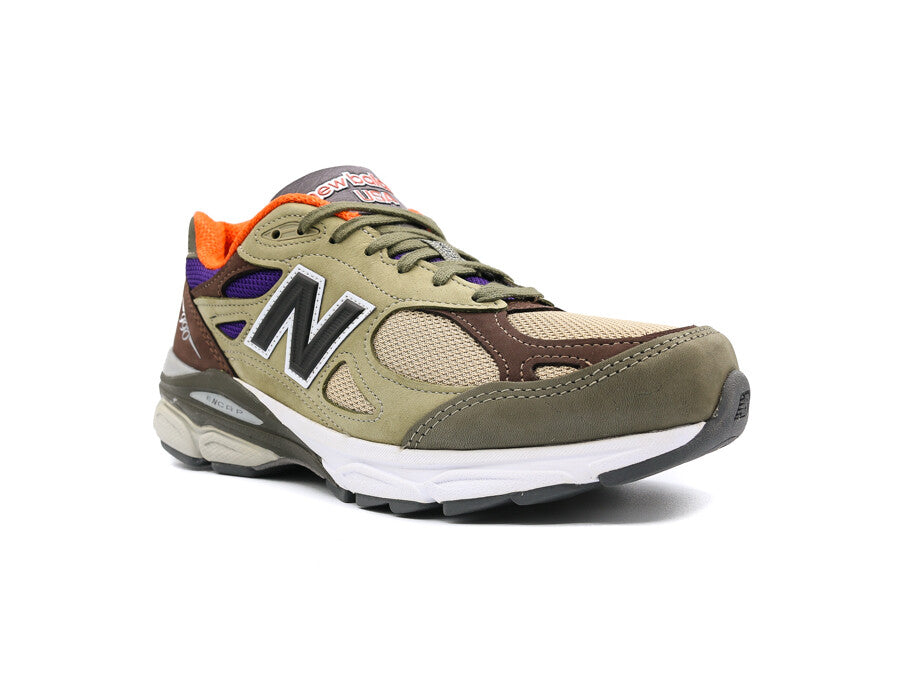 NEW BALANCE  MADE IN USA 990V3 BROWN