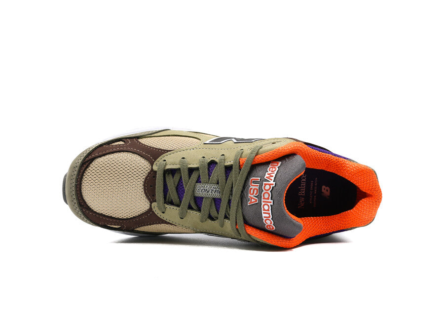 NEW BALANCE  MADE IN USA 990V3 BROWN