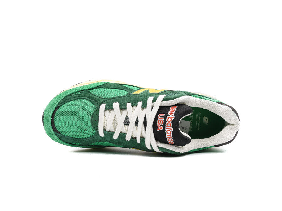 NEW BALANCE  MADE IN USA 990V3 GREEN