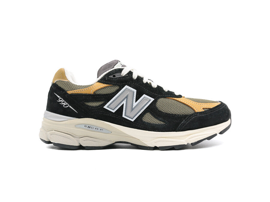 NEW BALANCE  MADE IN USA 990V3 BLACK