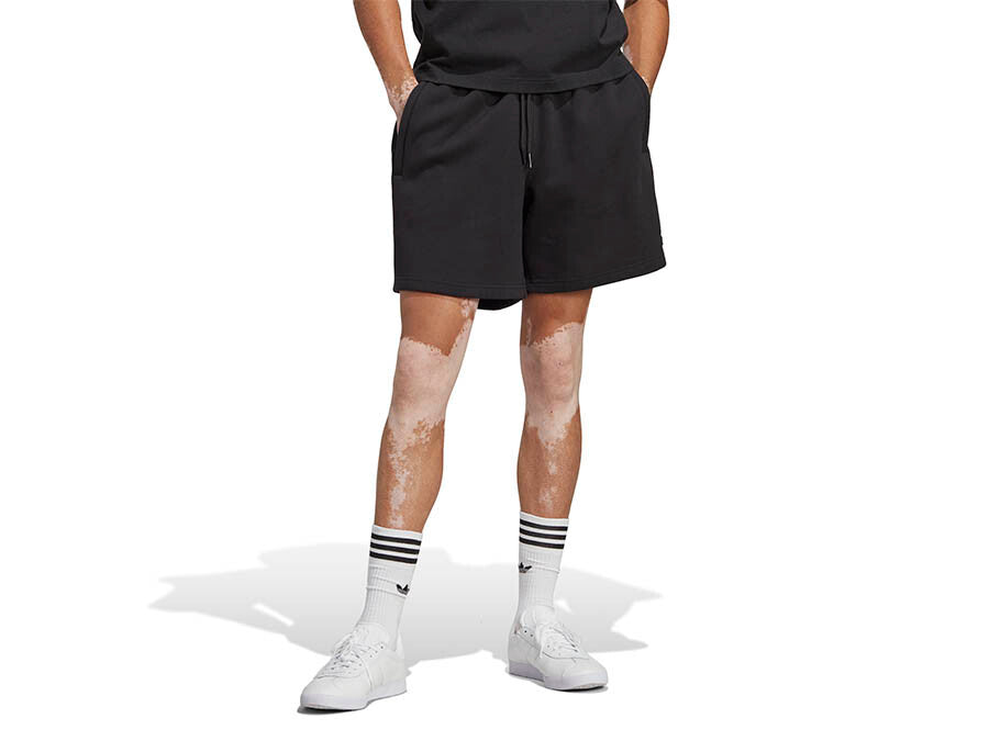 ADIDAS PANTALON CORTO ESS SHORT BLACK