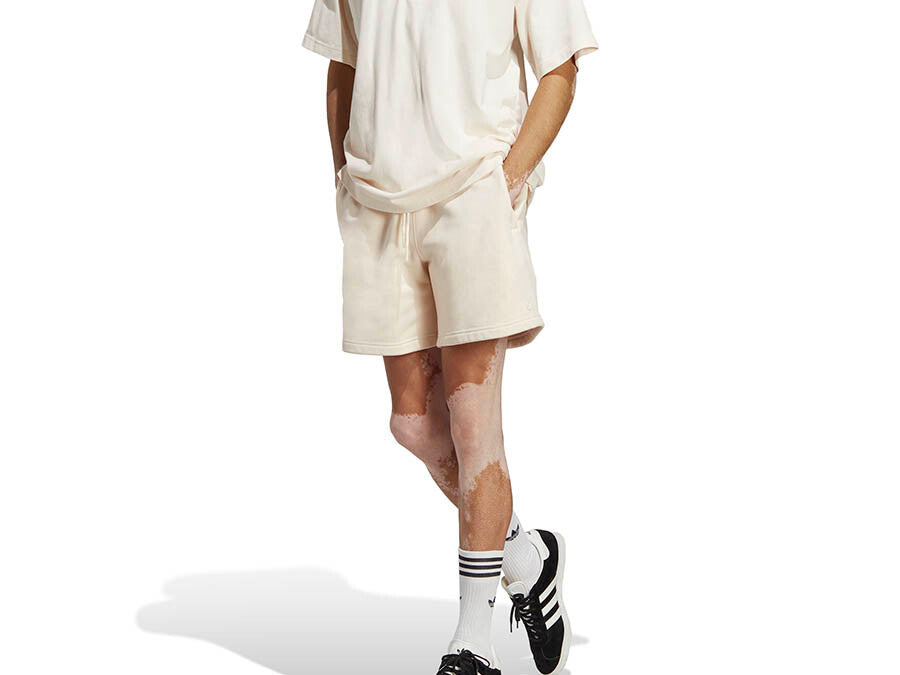 ADIDAS PANTALON CORTO ESS SHORT OFF WHITE