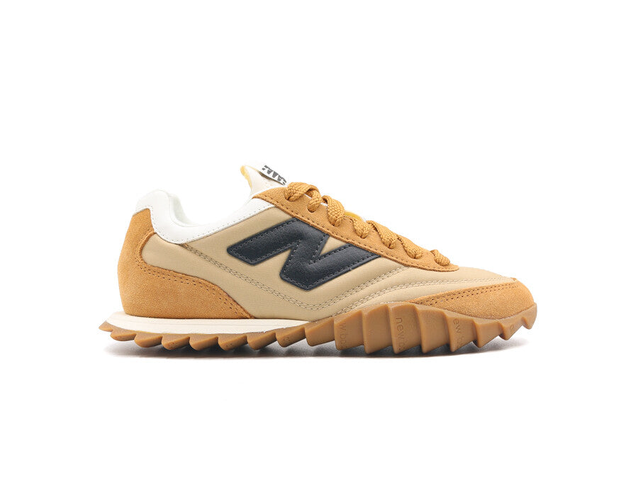 NEW BALANCE RC30 BROWN