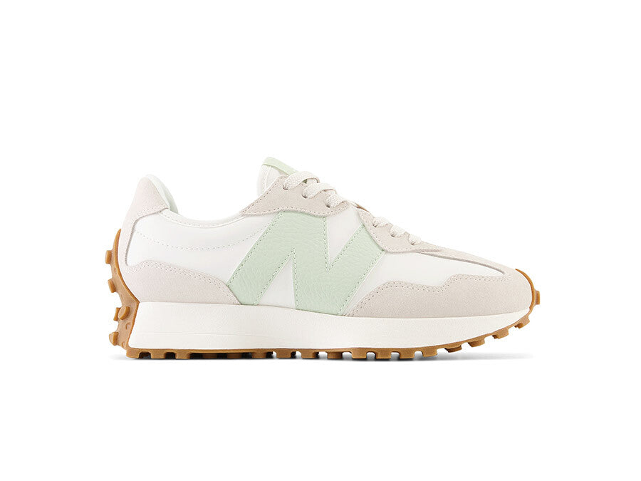 NEW BALANCE W327 WHITE GREEN GUM SOLE