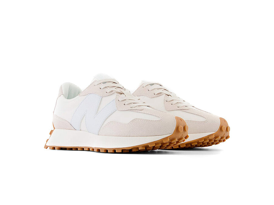 NEW BALANCE W327 WHITE GUM SOLE