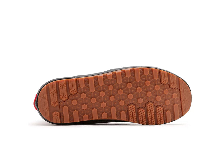 VANS UA SK8-HI MTE-2 DACHSHUND BLACK