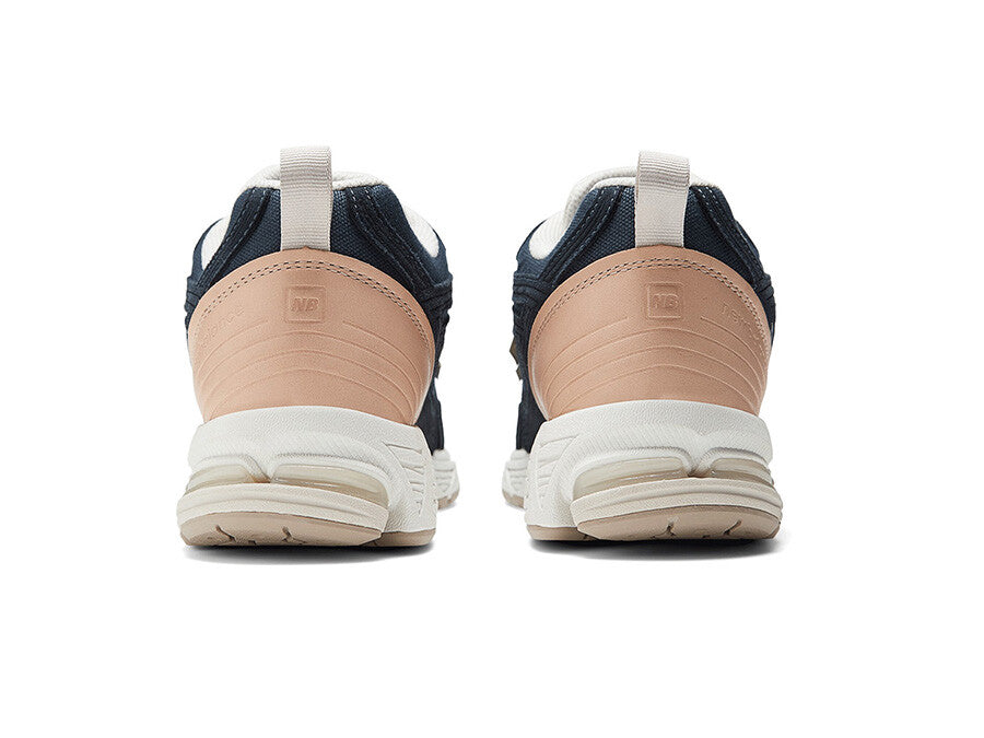 NEW BALANCE 1906 BLUE CREAM