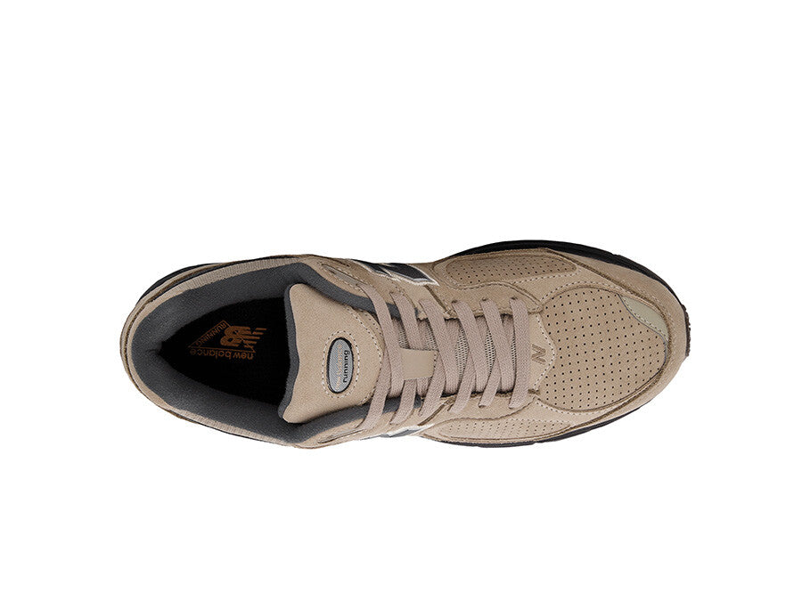 NEW BALANCE 2002 SAND BLACK