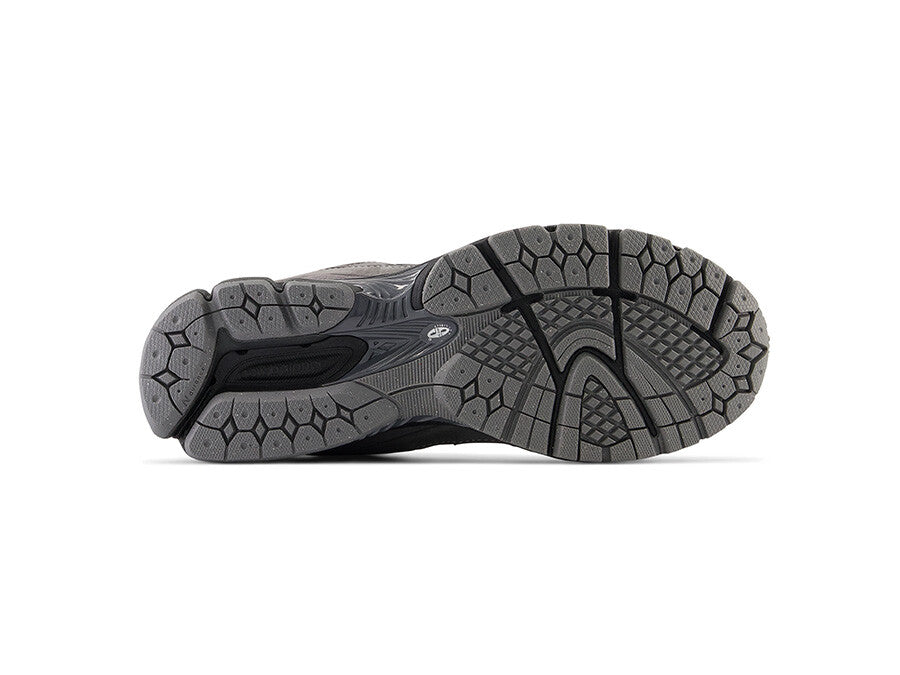 NEW BALANCE 2002 GREY BLACK
