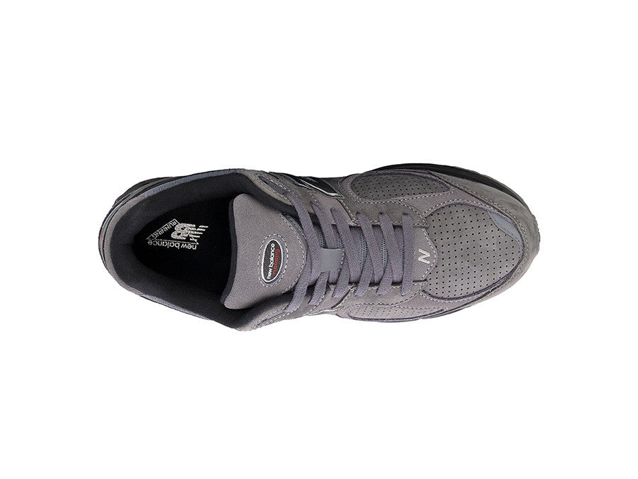 NEW BALANCE 2002 GREY BLACK