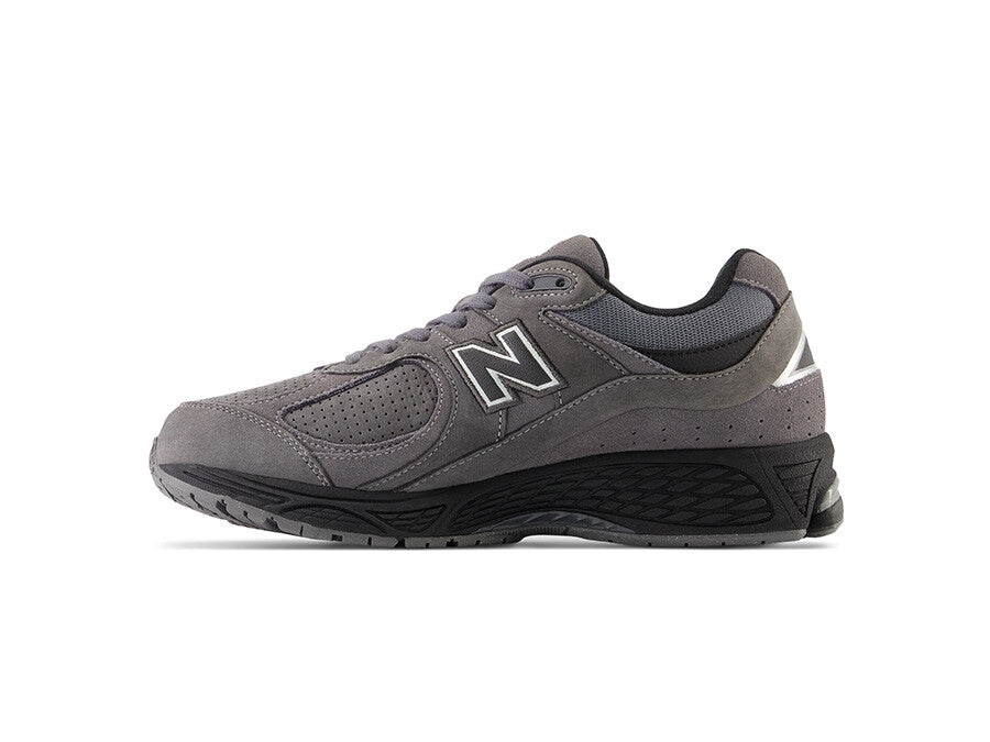 NEW BALANCE 2002 GREY BLACK