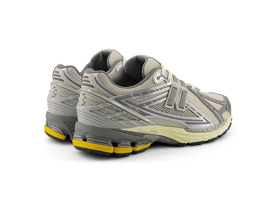 NEW BALANCE 1906R MOONROCK