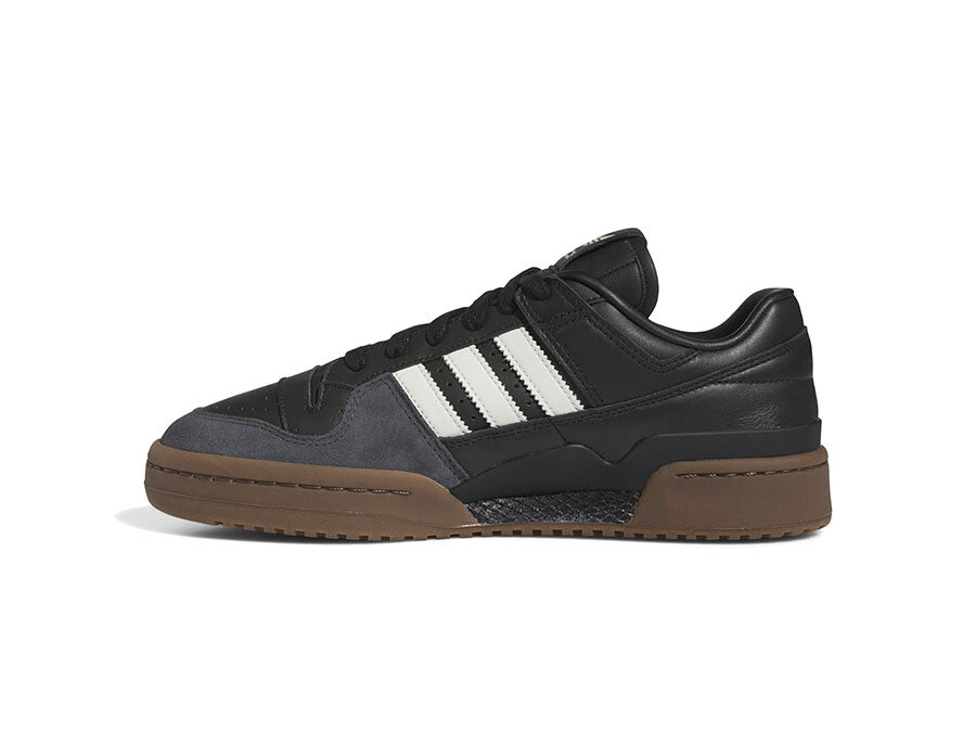 ADIDAS FORUM 84 LOW CL BLACK WHITE GUM SOLE
