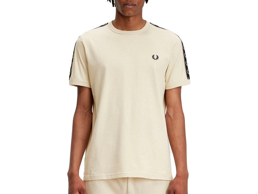 CAMISETA FRED PERRY CONTRAST TAPE RINGER BLACK OFF WHITE