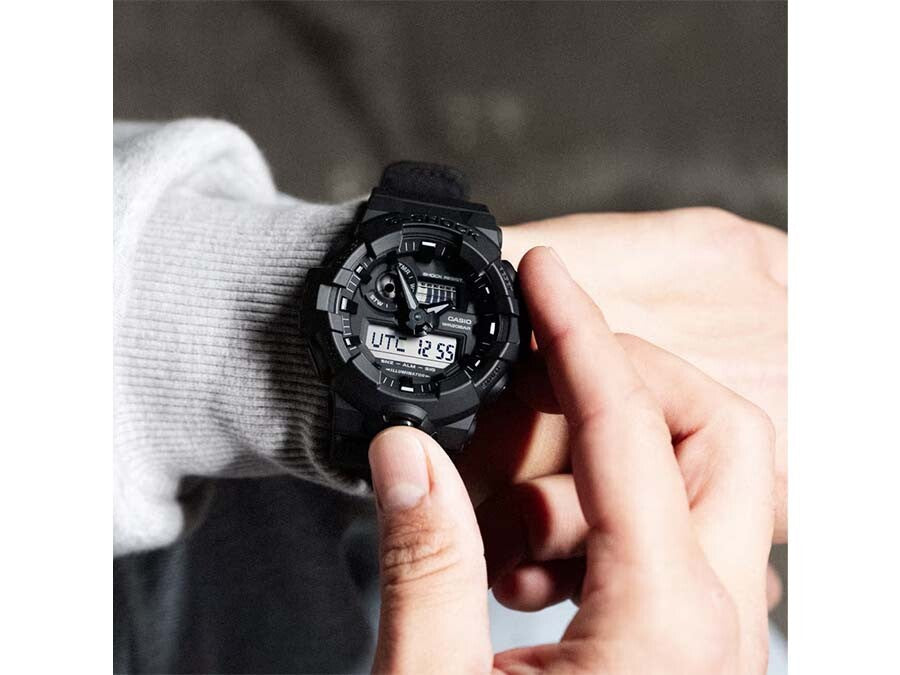CASIO G-SHOCK GA-700BCE-1AER