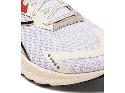 DIADORA MYTHOS BLUESHIELD V4