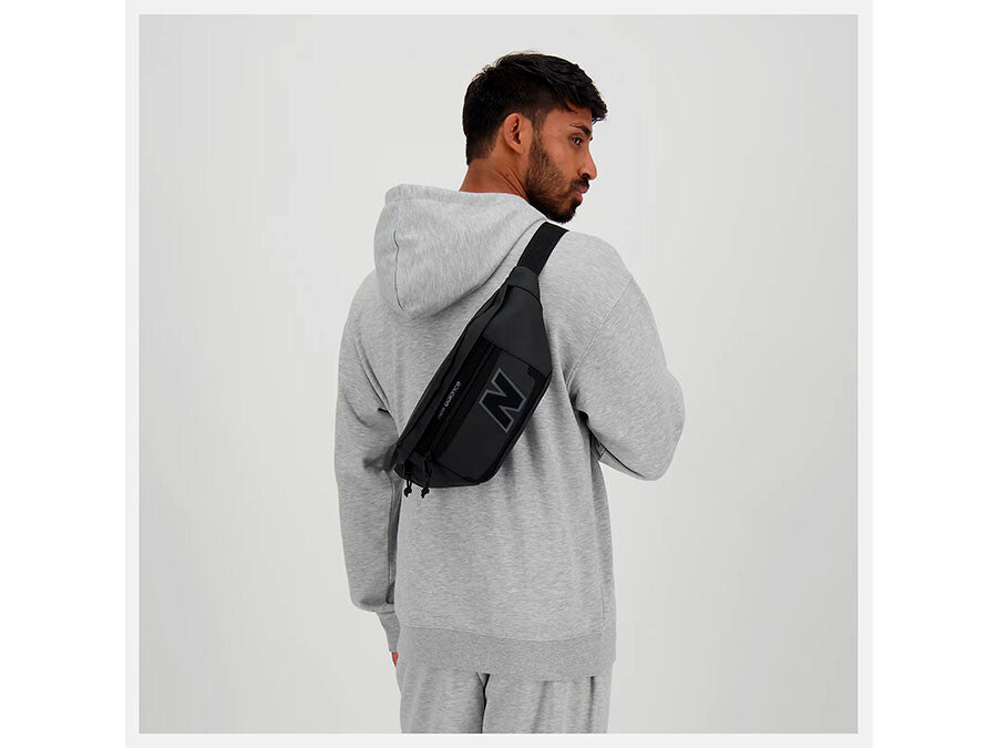 NEW BALANCE LEGACY WAIST BAG BLACK
