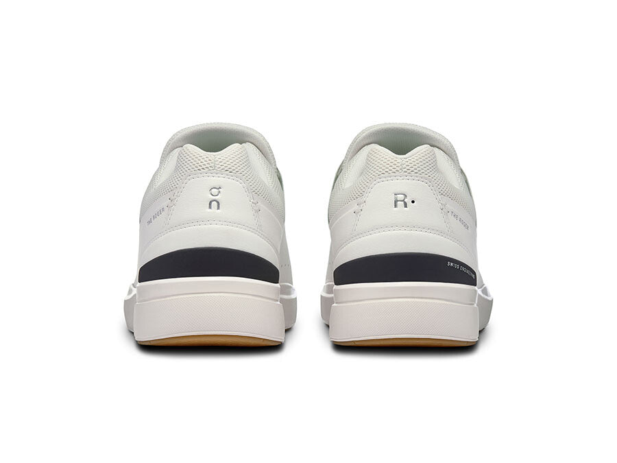 ON THE ROGER ADVANTAGE 2 WHITE SPICE