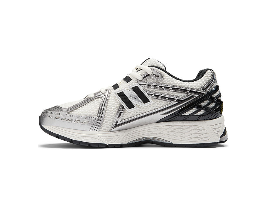 NEW BALANCE 1906R SILVER METALLIC