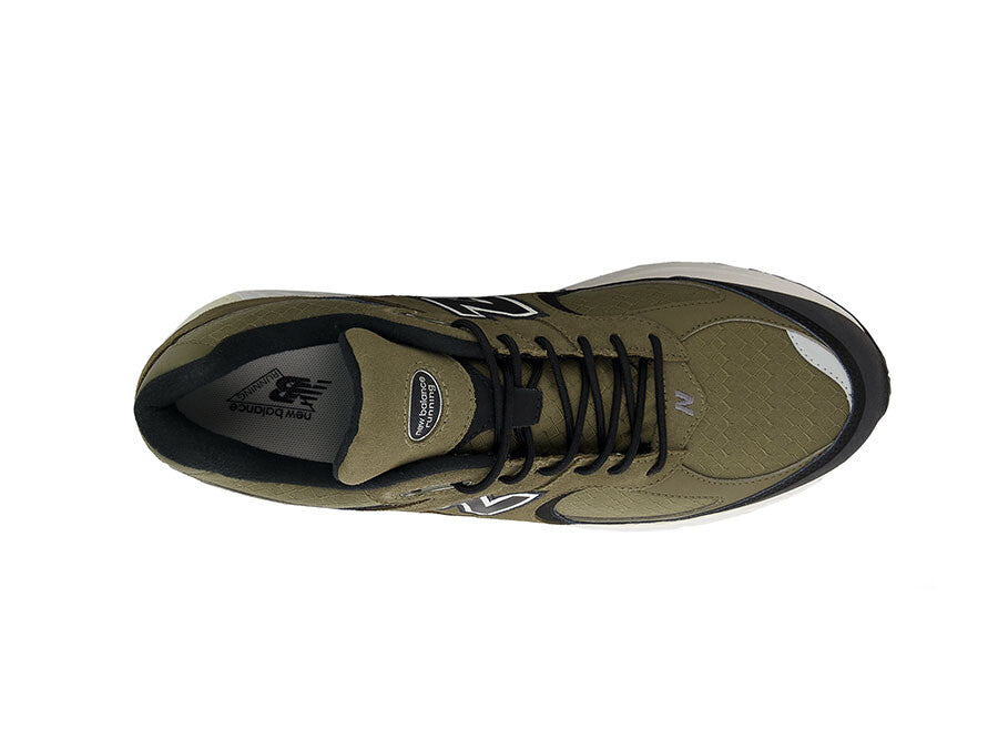 NEW BALANCE 2002RX GORE-TEX VERDE OSCURO